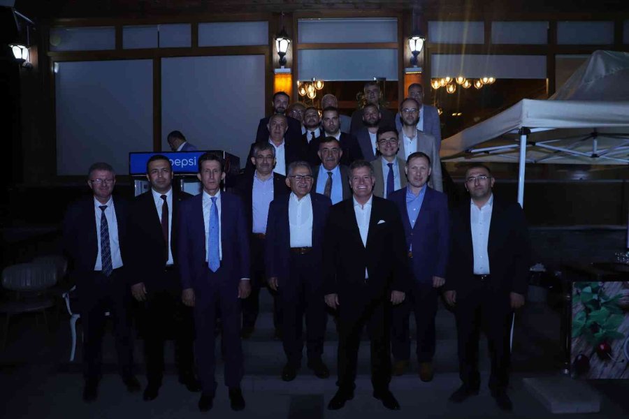 Gündoğdu İçin Veda Yemeği Düzenlendi