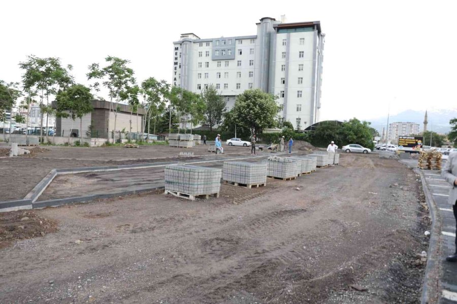 Başkan Palancıoğlu: "şehrin Merkezinde Hummalı Çalışma Devam Ediyor"