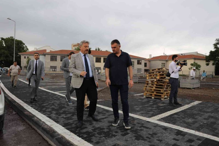 Başkan Palancıoğlu: "şehrin Merkezinde Hummalı Çalışma Devam Ediyor"