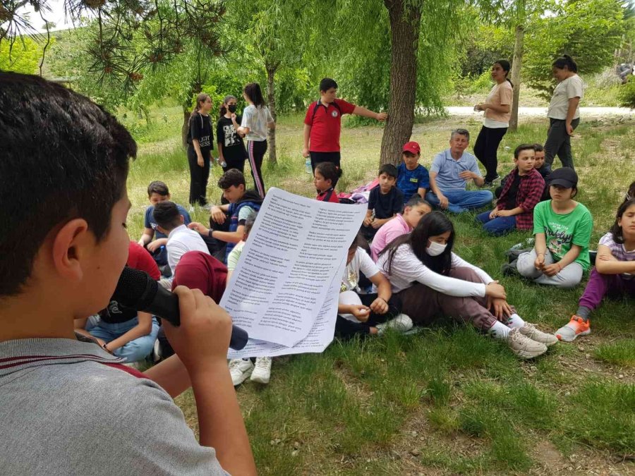 ‘çevreme Duyarlıyım, Değerlerime Sahip Çıkıyorum’ Projesi İle Öğrenciler Doğayı Temizledi.