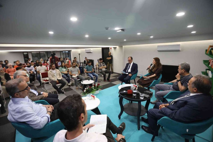 Başkan Yalçın Gençlerle Yapay Zekayı Konuştu