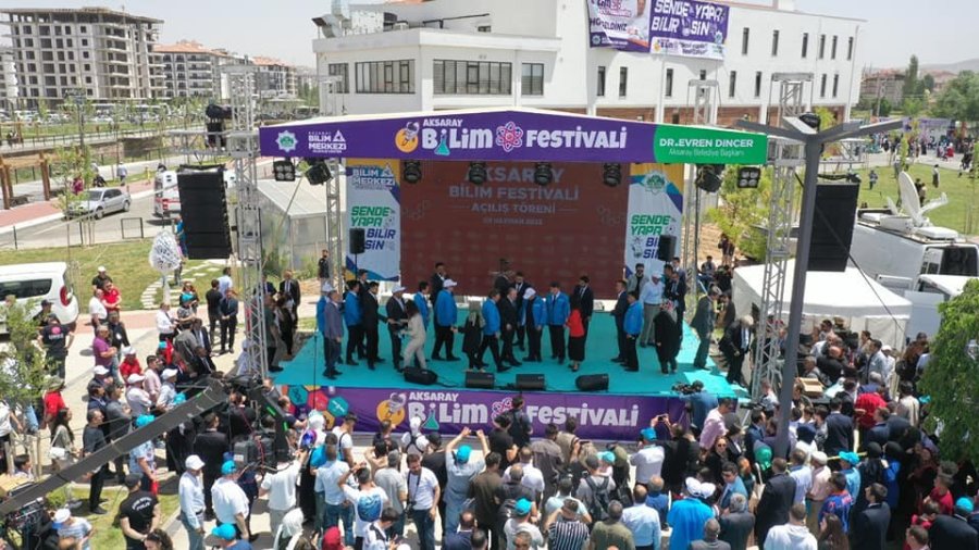 Aksaray Bilim Festivali Kapılarını Vatandaşlara Açtı