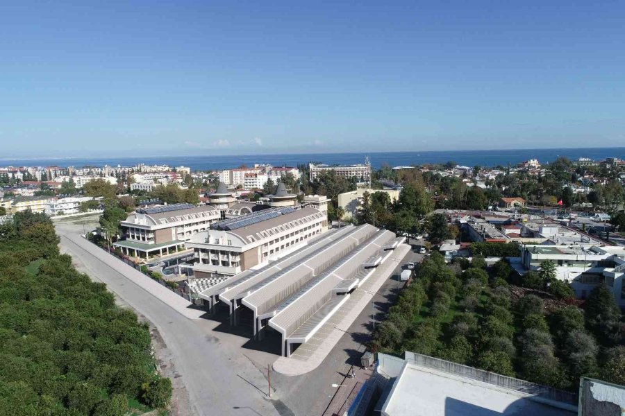 Kemer Kapalı Otopark Ve Pazar Alanı Projesi’nde Sona Doğru