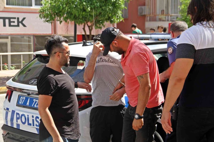 Boşaltılan Bankada Hırsızlık Teşebbüste Kaldı, Şüpheli Kadın Gözyaşlarını Tutamadı