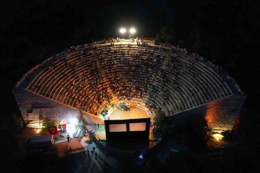 Kaş Uluslararası Kısa Film Festivali Başladı