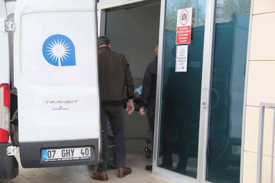 Bebeğini Öldürdüğü İddiasıyla Tutuklandığı Cezaevinde İntihar Etmişti, Otopsi Raporunda Bebeğin Ölüm Sebebi Hastalık Çıktı