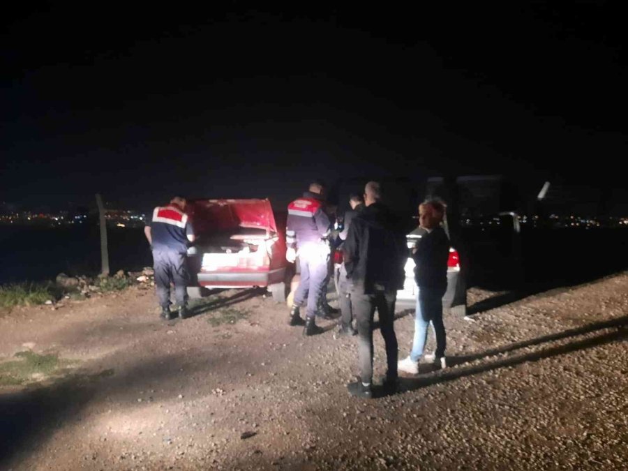 Jandarma Ekiplerinin Denetimlerinde 4 Kişi Gözaltına Alındı