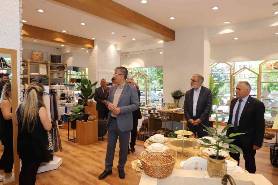 Başkan Büyükkılıç’tan Gültepe Esnafına Ziyaret