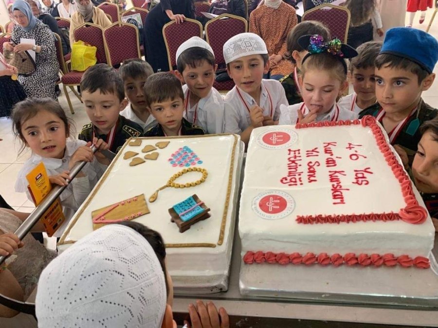 Tomarza’da Kuran Kurslarının Yıl Sonu Etkinliği Düzenlendi