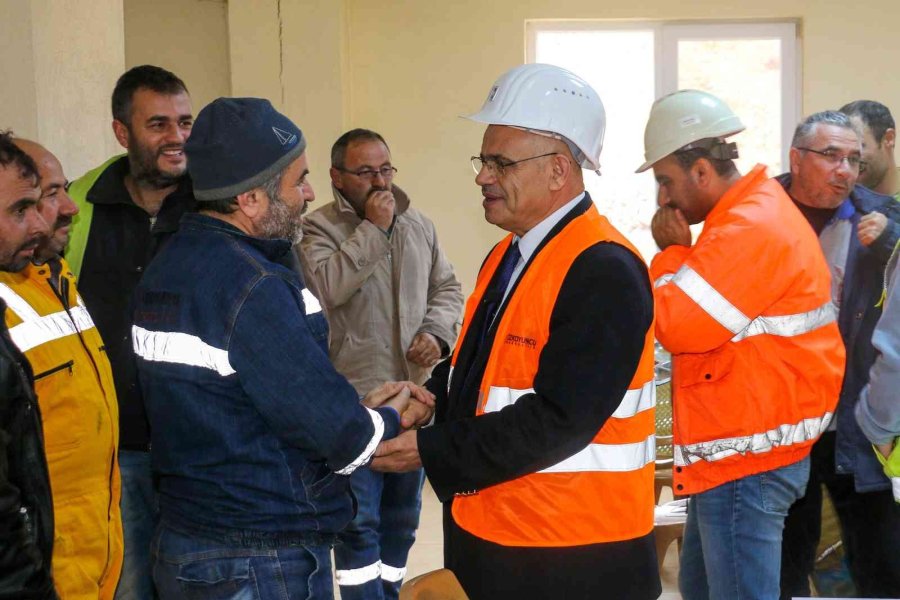 Başkan Öztürk “yahyalı’da Gençlerin İşsiz Kalmasını Engellemek İstiyoruz”