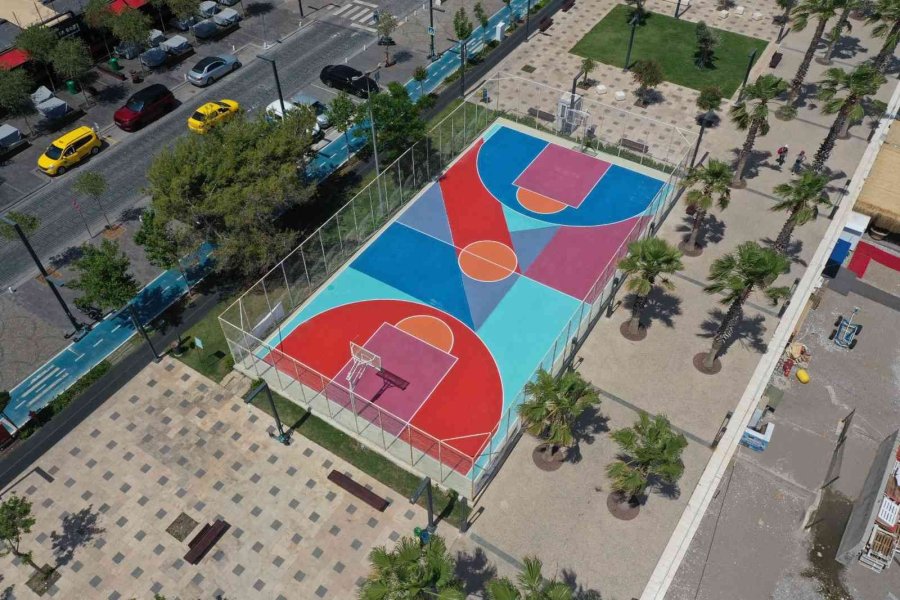 Gençler Kente Renk Kattı