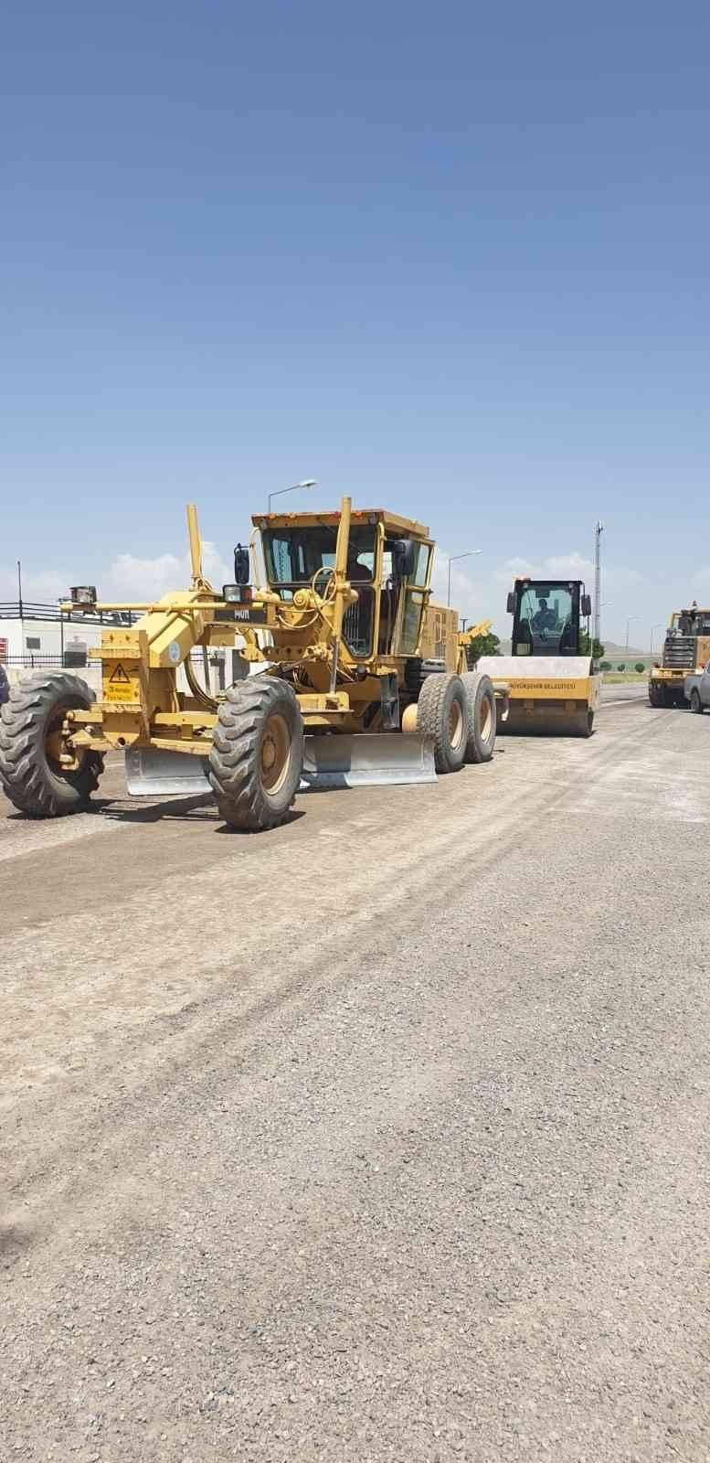 Büyükşehir’den Develi Devlet Hastanesi Çevresine 3.7 Milyon Tl’lik Asfalt Çalışması