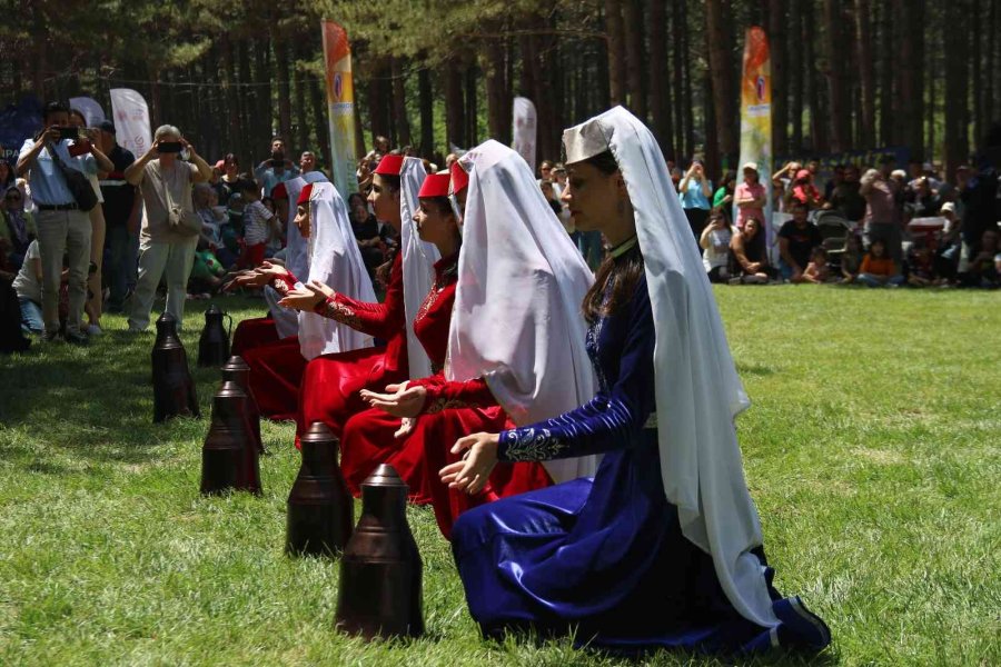 Kırım Türkleri Tepreş Şenliği’nde Buluştu