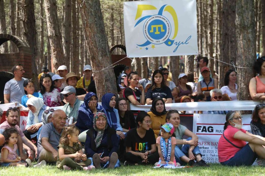 Kırım Türkleri Tepreş Şenliği’nde Buluştu