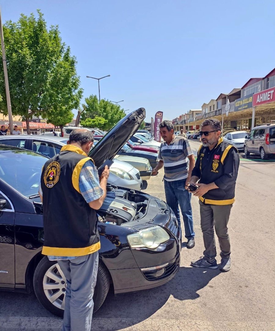 Oto Pazarı Ve Galericiler Denetlendi