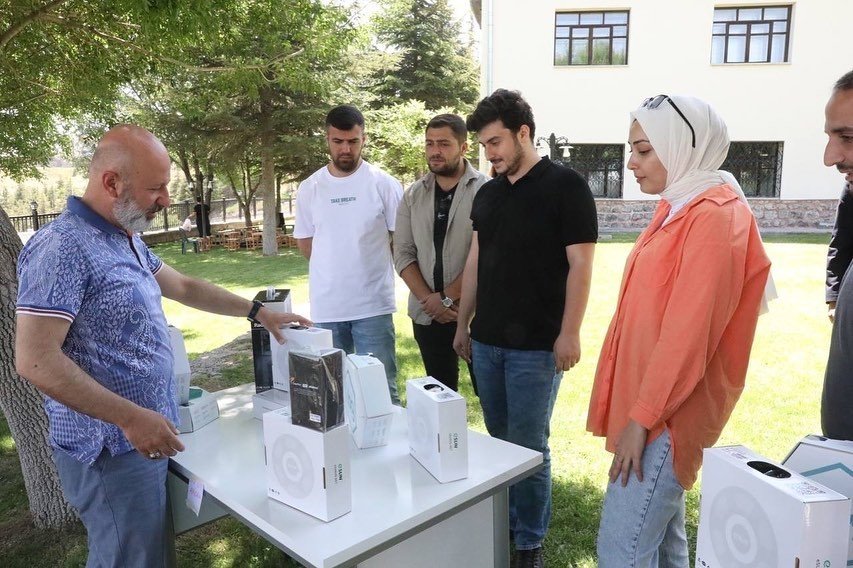 Kocasinan’dan Teknofest İçin Atölye, Malzeme Ve Danışma Desteği