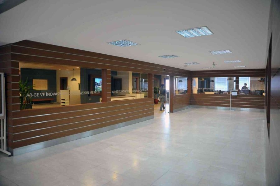 Anadolu Üniversitesi Ar-ge Ve İnovasyon Çalışmalarının Adresi: Arinkom Tto