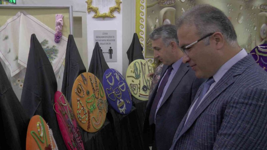 70 Yaşındaki Nermin Teyzenin Azmi