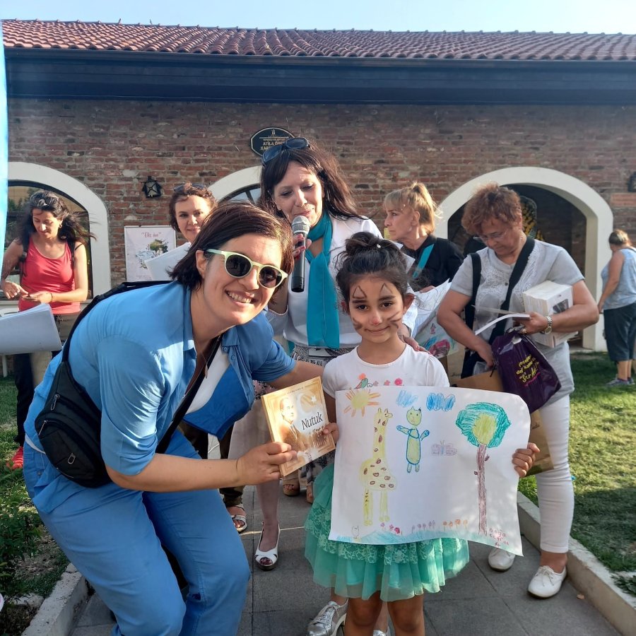 Çocuklar Hayvan Resimleri Çizerek Yarıştı