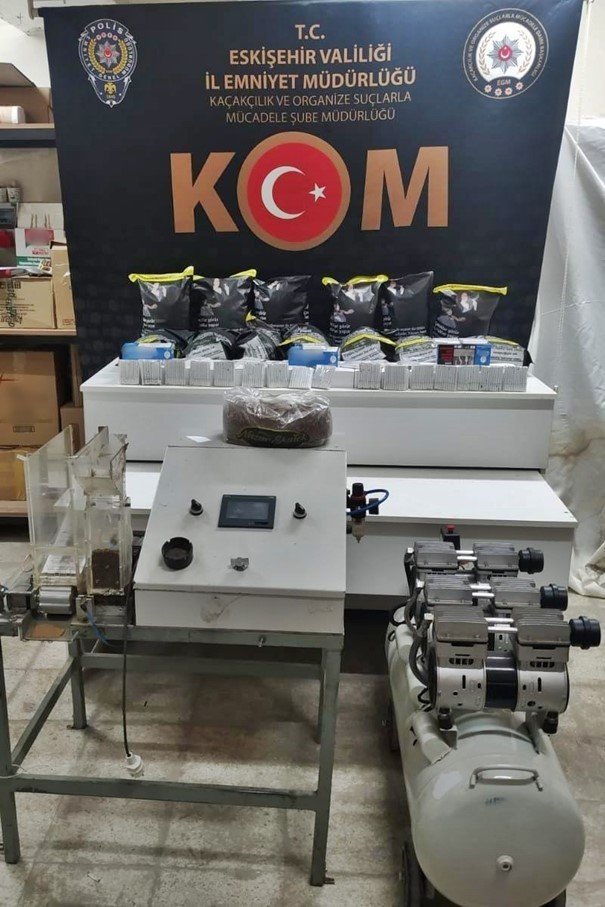 Kaçakçılık Operasyonunda 5 Kişi Gözaltına Alındı