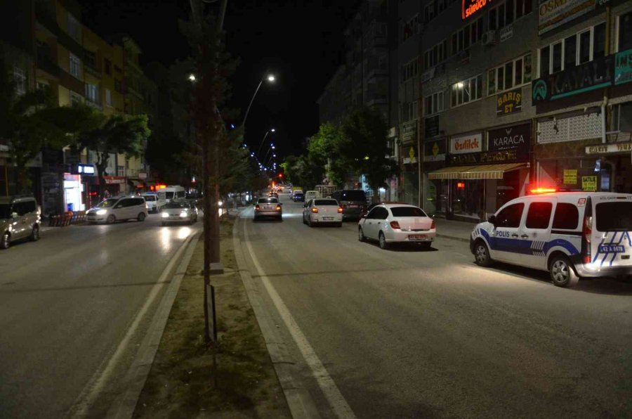 Konya’da Boğazından Ve Göğsünden Vurulan Afganlı Ağır Yaralandı