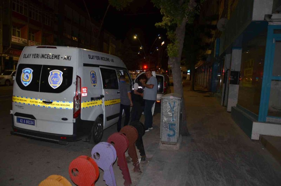 Konya’da Boğazından Ve Göğsünden Vurulan Afganlı Ağır Yaralandı