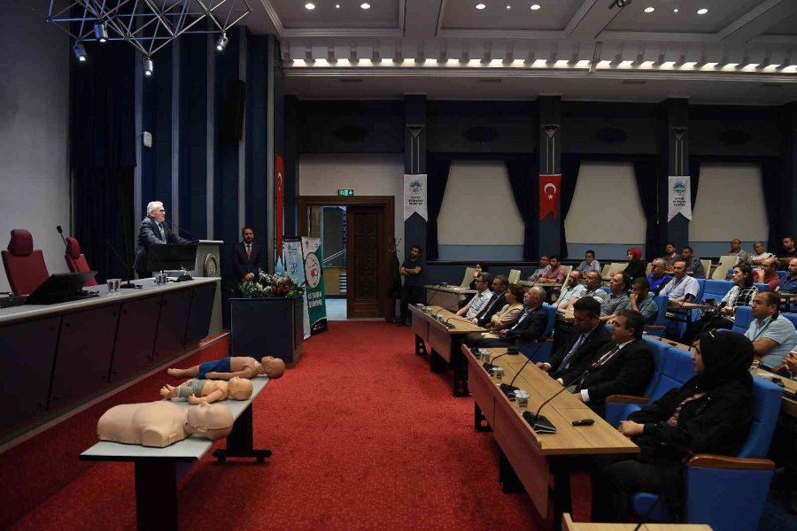 Başkan Büyükkılıç’tan ’ilk Yardım’ Vurgusu