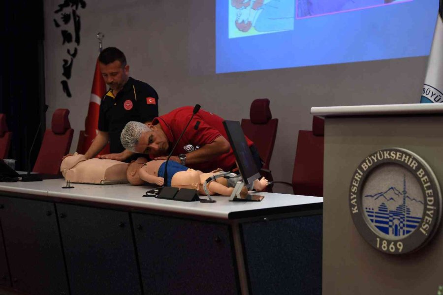 Başkan Büyükkılıç’tan ’ilk Yardım’ Vurgusu