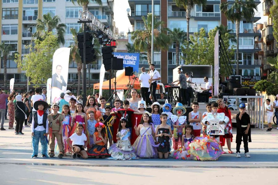 Mersin Büyükşehir Belediyesi, ‘iklim Ve Çevre Şenliği’ Düzenledi