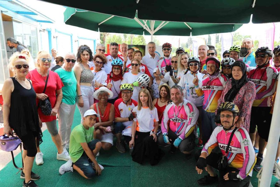 Mezitli’de Bisiklet Evi Açıldı