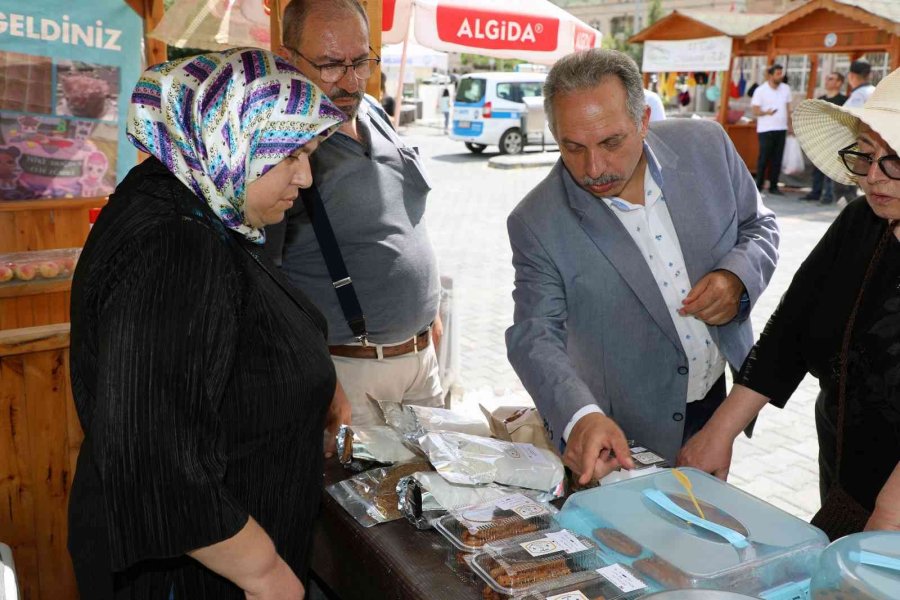 Başkan Yalçın ’maharetli Eller’de