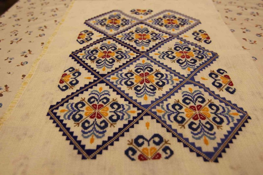 Alanya’da El Sanatları Kursları Yıl Sonu Sergileri Başlıyor