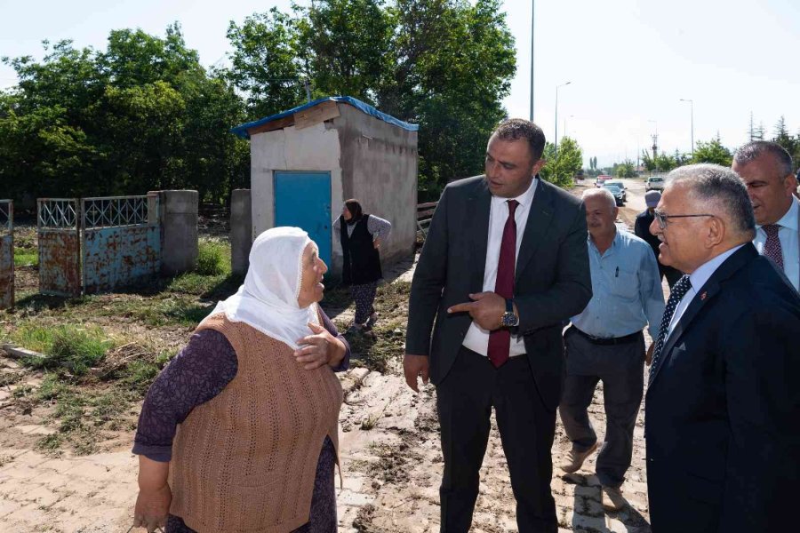 Başkan Büyükkılıç, Sel Bölgesi Çiftlik’te Yaraları Sarıyor