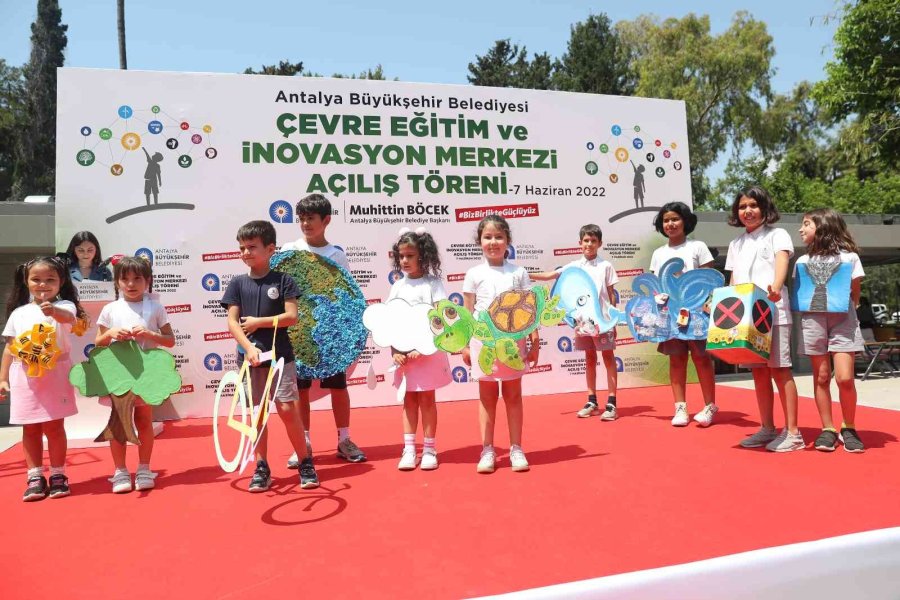 Hurdaya Çıkmış Atıklar Sanata Dönüştü