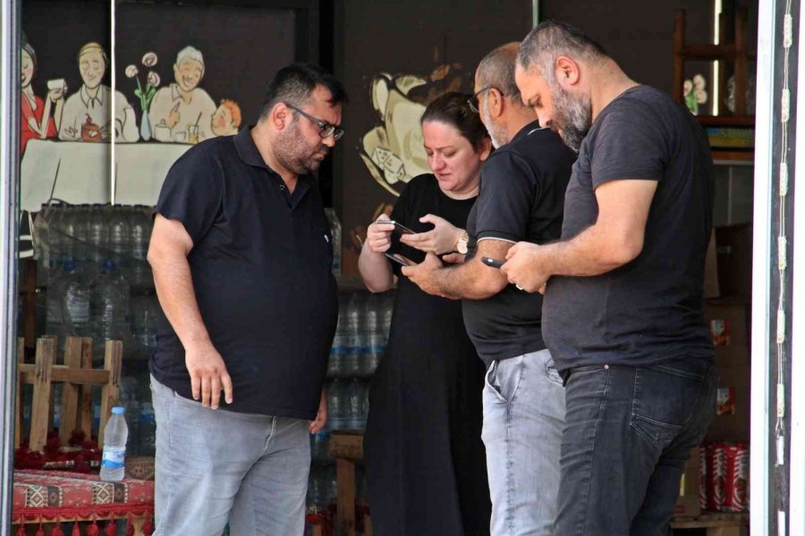 Fırıncı, Ucuz Ekmek Satan Fırını Kurşunladı