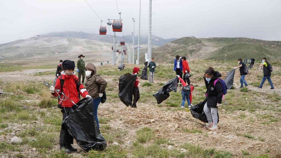 Doğaseverler Erciyes’te Çevre Temizliği Yapacak