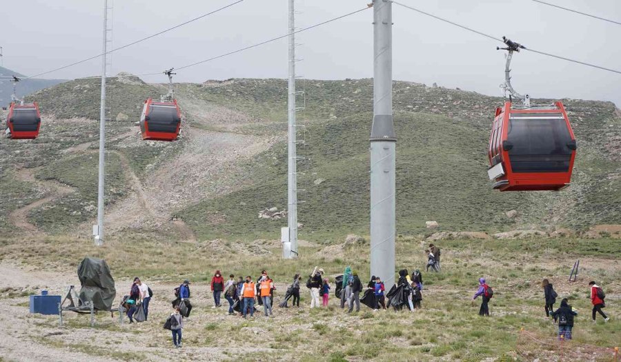 Doğaseverler Erciyes’te Çevre Temizliği Yapacak