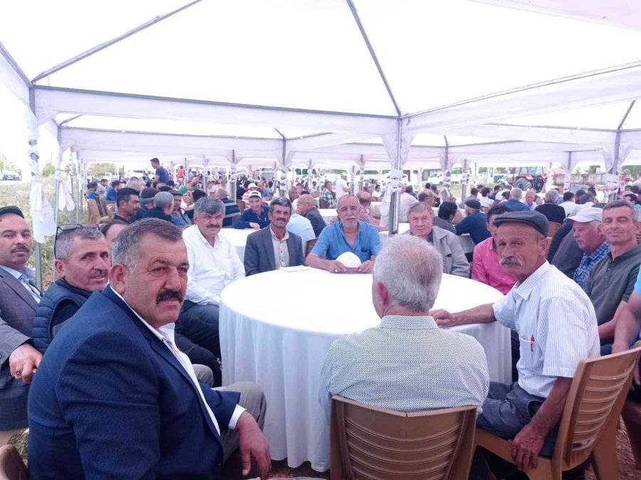 Kırsal Mahallelerdeki Yağmur Duaları Sürüyor