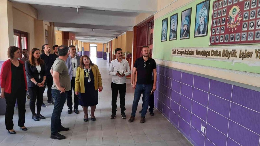 Eskişehir’deki 34 Okul ‘temel Eğitimde 10 Bin Okul Projesi’nde İyileştirme Kapsamına Alındı