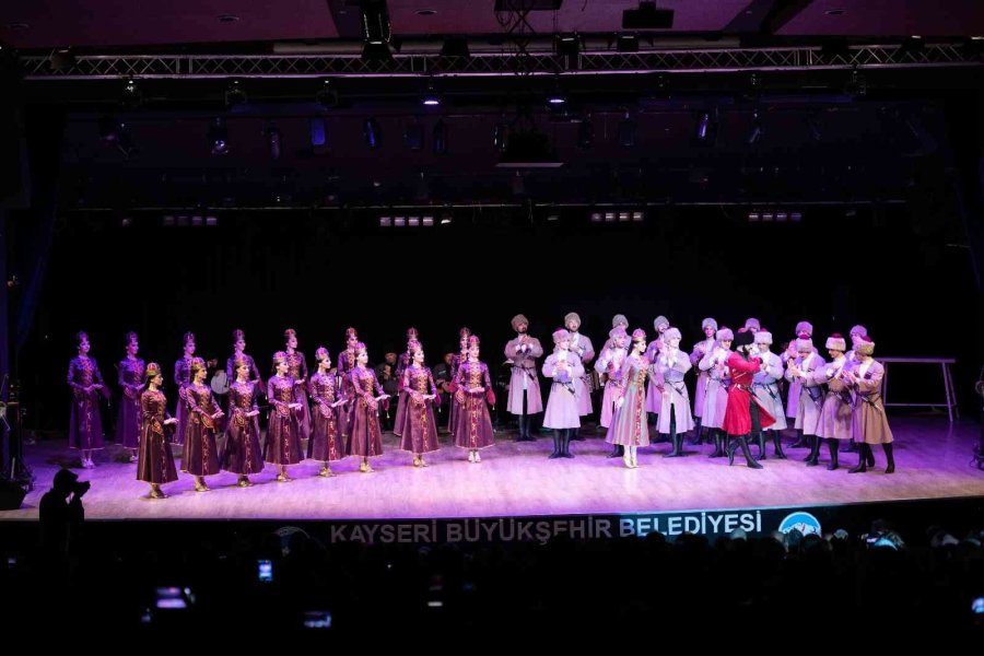 Başkan Büyükkılıç, Kafkas Derneği’nin Kültür Gecesi’ne Katıldı