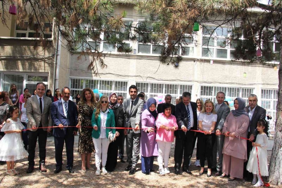 Odunpazarı Halk Eğitim Merkezi Yıl Sonu Sergisi