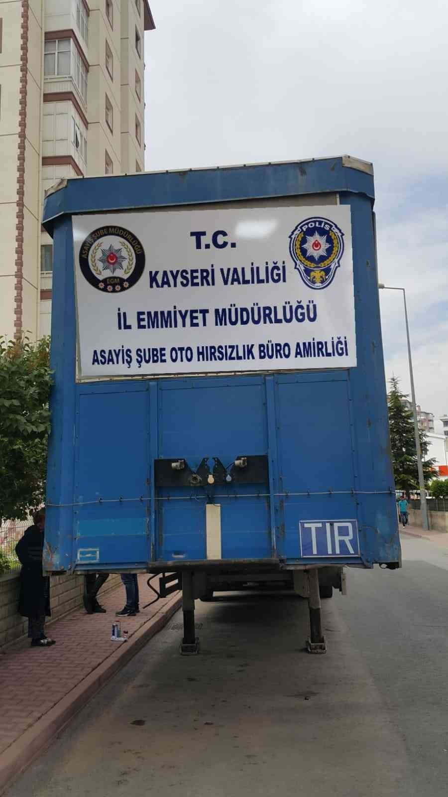 İstanbul’da Çalınan 500 Bin Tl’lik Römork Kayseri’de Bulundu