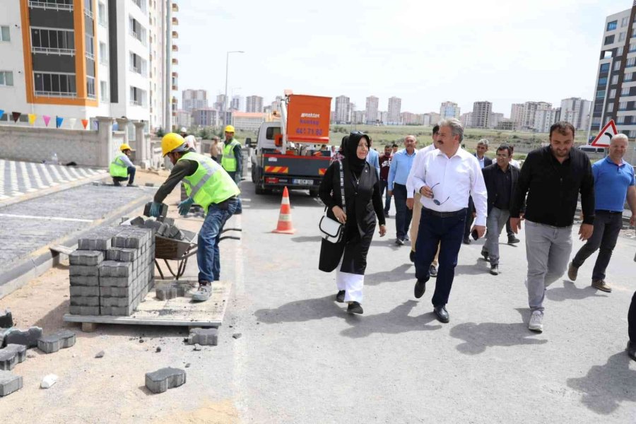 Bahçelievler Mahallesi’nde Yeni Yol Yapım Ve Çevre Düzenlemesi Yapılıyor