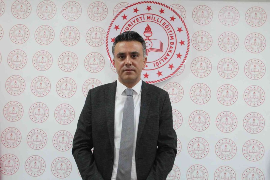 Kur’an-ı Kerim’e Tekme Atma Olayına Karışan 3 Öğrenci, İl Milli Eğitim Müdürlüğü Öğrenci Disiplin Kurulu’nda