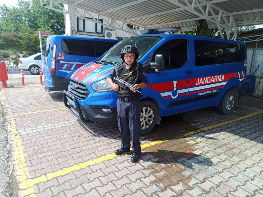 Özel Birey İçin Temsili Askerlik Töreni Düzenlendi