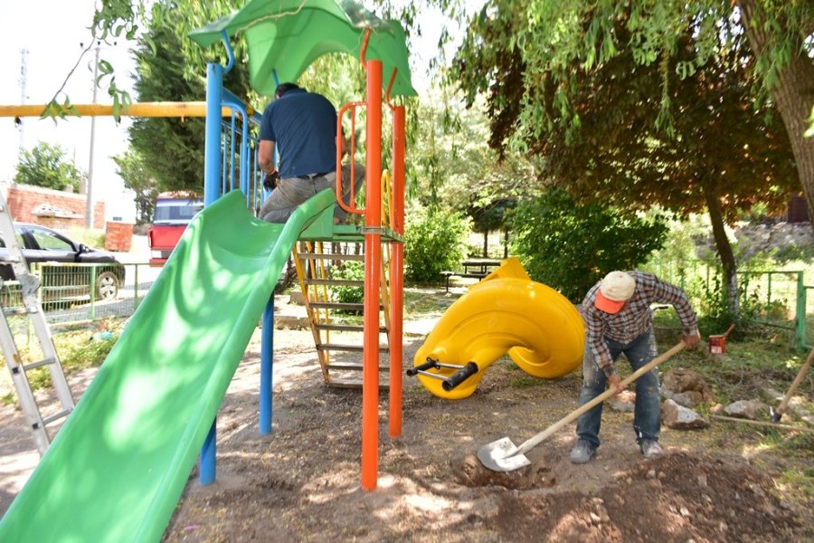 İnönü’de Parklar Yenileniyor