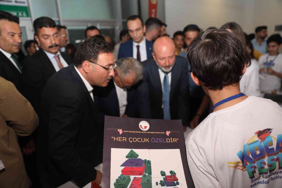 Sınır Tanımayan Teknoloji Festivali ‘kocafest’te Gençlerin Hayalleri Gerçekleşiyor