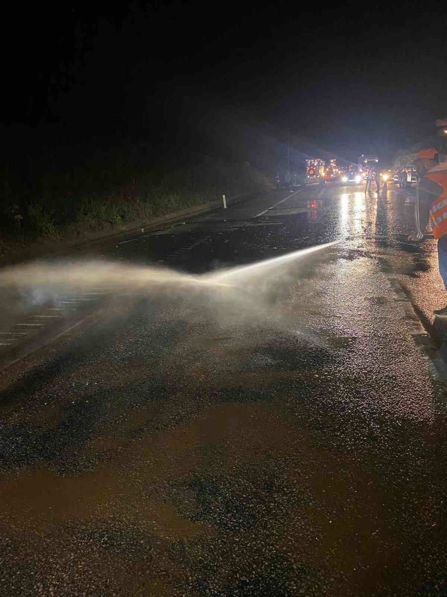 Konya’da Yağış Etkili Oldu, Çalışmalar Devam Ediyor