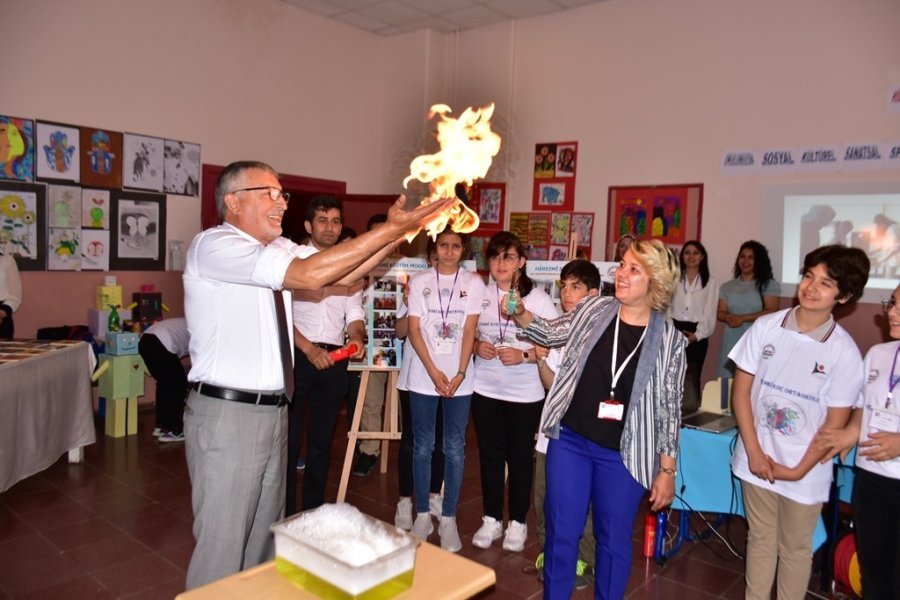 İnönü’de Tubitak Bilim Fuarı Açıldı