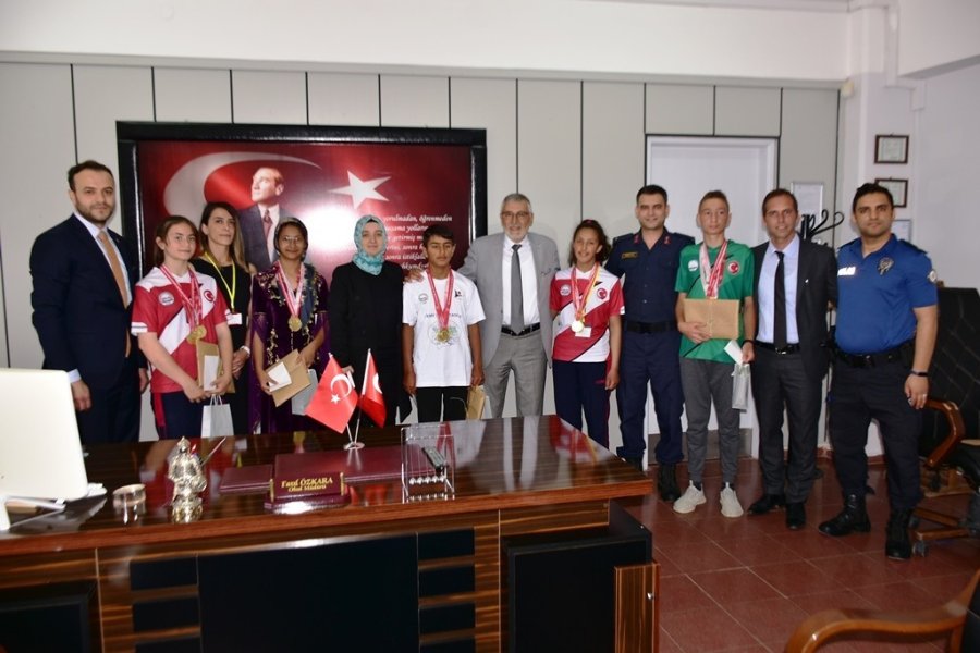 İnönü’de Tubitak Bilim Fuarı Açıldı